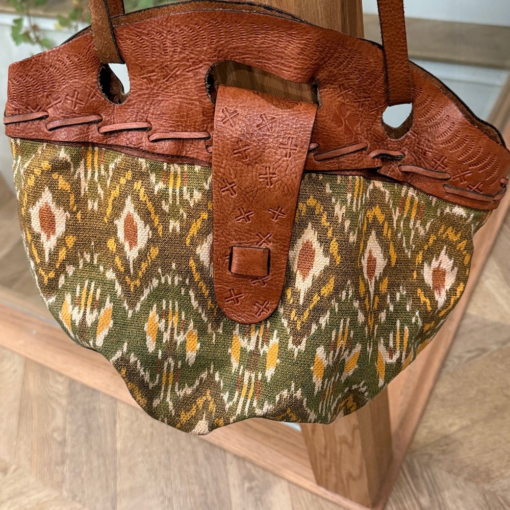Patricia Nash Italian leather purse - Picture 2 of 7